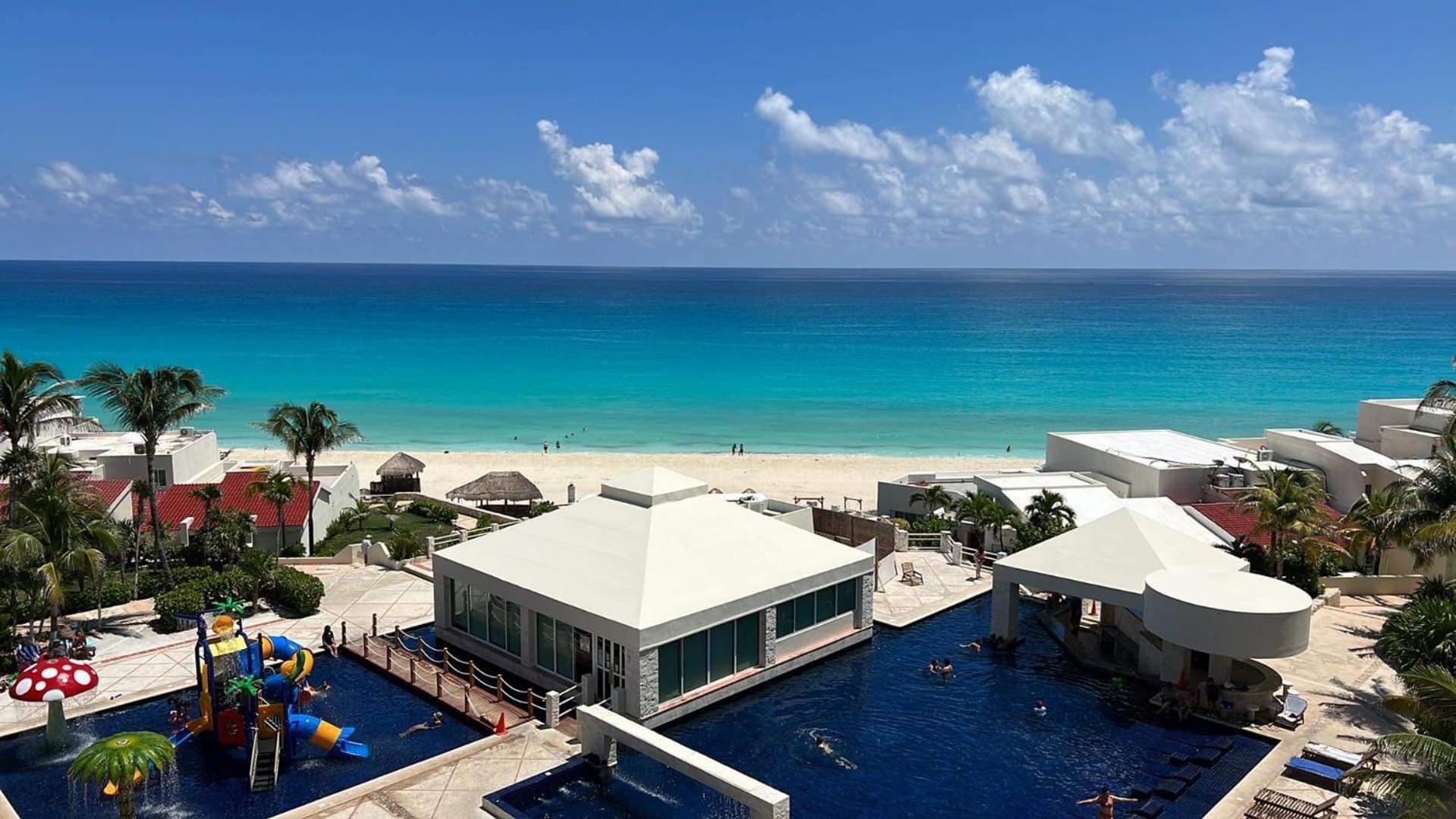 The Suites Of Solymar Cancún Exteriör bild